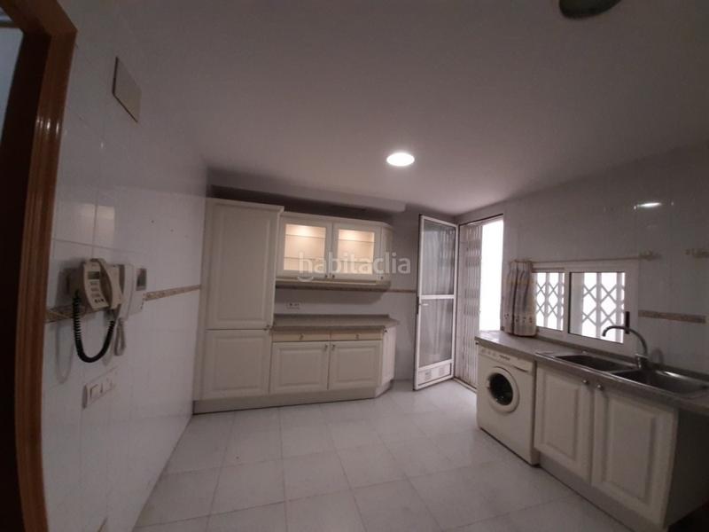 Foto a33d0888-868b-4a82-9073-944ae2acb0c1. Appartement dans Raval Roig - Virgen del Socorro Alicante