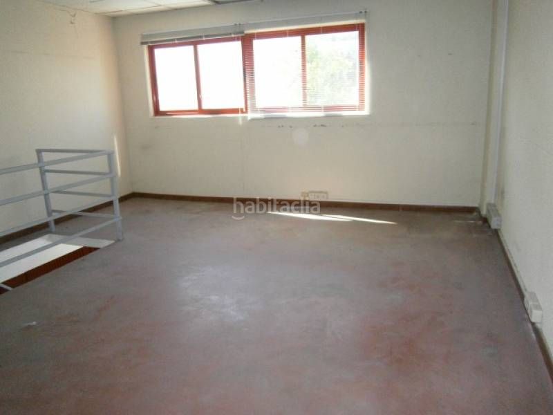 Foto cfbff558-5570-46aa-a6e3-08260d886aab. Location bâtiment à usage industriel dans Novelda
