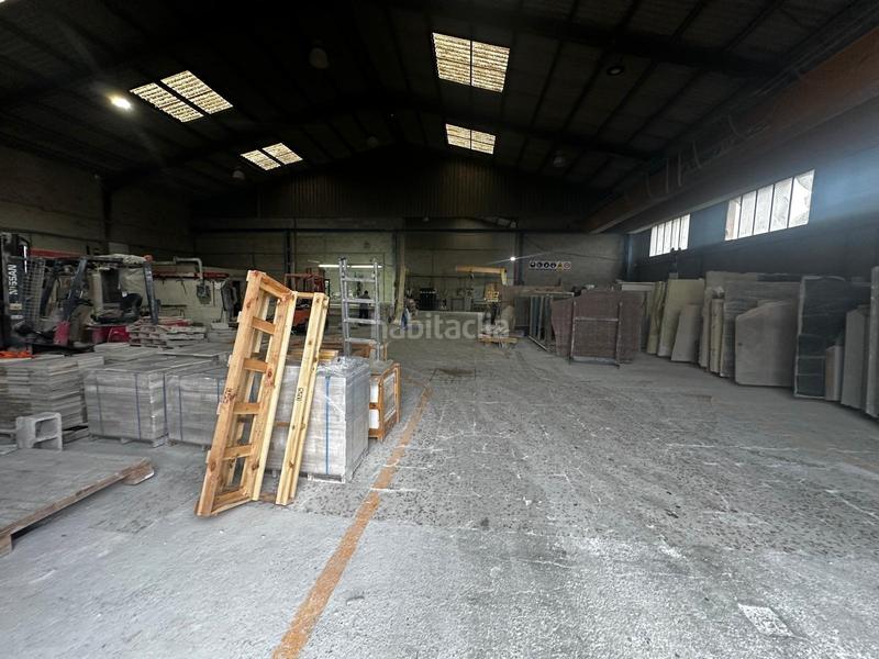 Foto 72ff879e-a8a3-4732-a9a5-197ba79bc8a7. Bâtiment à usage industriel dans Monòver