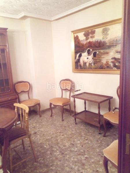 Foto dd623884-7904-4548-84ed-f523bca710fd. Casa amb aparcament a Centro Aspe