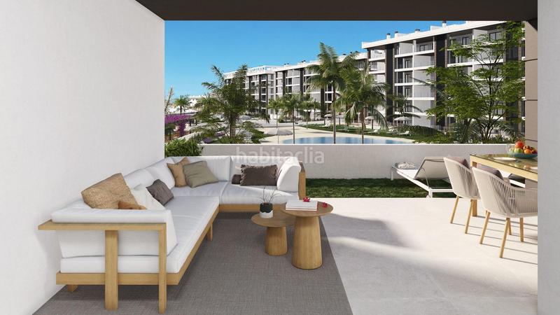 Foto 45ed4afe-5f7c-42ae-87fa-01f9d59e9124. Apartment with parking pool in Torreblanca Torrevieja