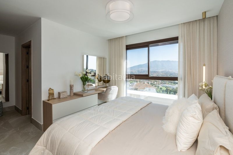 Foto ba9c6407-7ef2-4477-a443-d3729e3fa2f6. Casa amb aparcament piscina a la cala Mijas Mijas