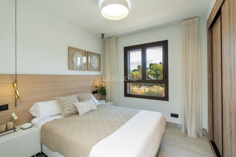 Foto ca5f7b9e-3602-4e65-8666-ec474e288991. Casa amb aparcament piscina a la cala Mijas Mijas