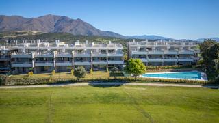 Penthouse in Estepona Golf