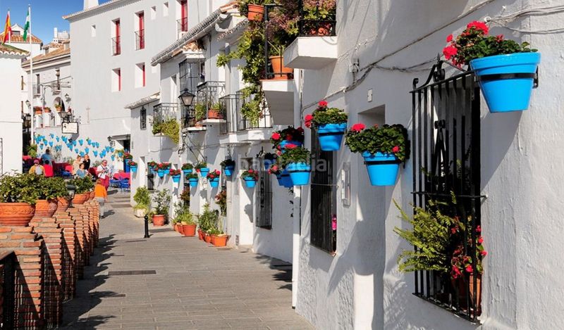 Foto ab1ff3f7-6f50-41e3-893a-da3c6b03b64f. Àtic amb aparcament piscina a Mijas pueblo Mijas