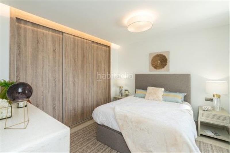 Foto dea1afde-ccfa-4e07-9cfb-1f8b4b826b81. Appartement avec parking piscine dans El Faro de Calaburra - Chaparral Mijas