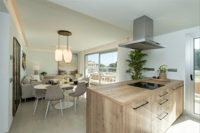 Foto ad63969b-adb0-4670-b587-ed14d03d8c01. Appartement mit parking pool in El Faro de Calaburra - Chaparral Mijas