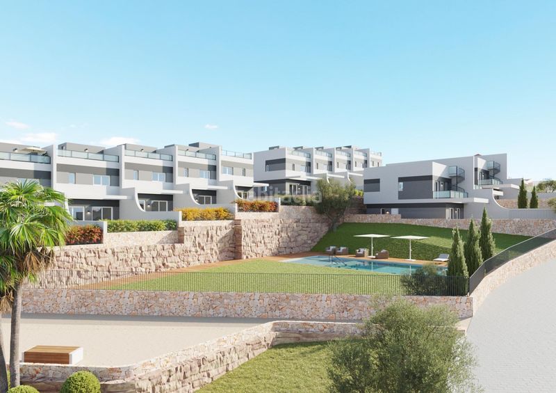 Foto 6d1ca443-257c-452d-ae90-93367047b258. Xalet amb aparcament piscina a Finestrat pueblo Finestrat