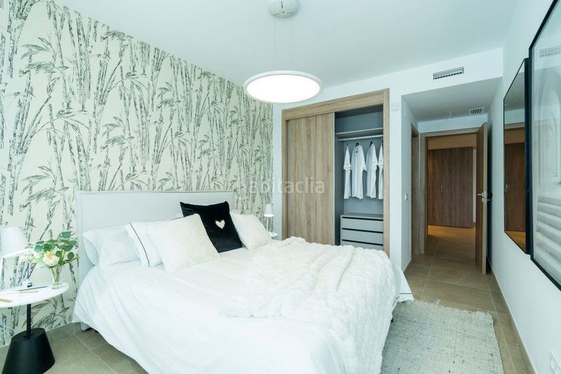 Foto 1bff2ecc-d8b1-47f1-9fe5-005db58f5b0e. Apartament amb aparcament piscina a Estepona golf Estepona