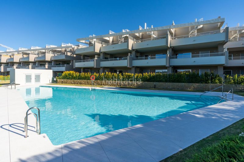 Foto ae775ea0-029f-47da-ae62-fb4742722d8e. Apartament amb aparcament piscina a Estepona golf Estepona