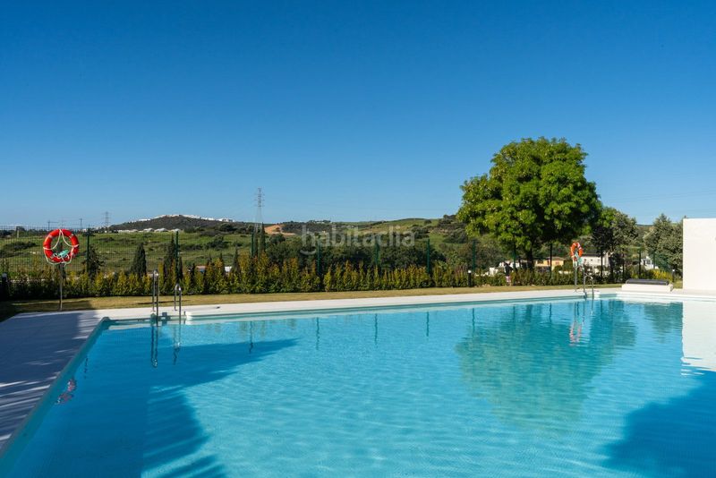 Foto d1c27a60-1690-43f9-87ac-7adc3e587d02. Appartement avec parking piscine dans Estepona golf Estepona
