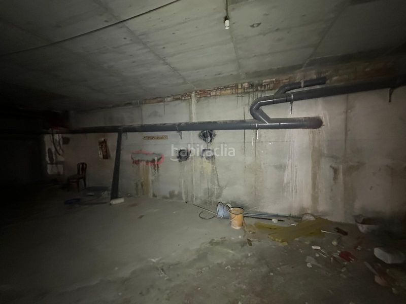 Foto ab9f7610-c746-4382-add3-d7f222f13c4d. Local comercial a Pego
