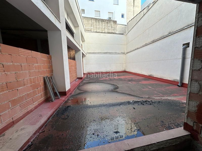 Foto f4f2c77d-fe27-4d5c-a4e0-45e67a3d0cd8. Local comercial a Pego