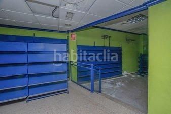 Foto e1bc9002-c6ce-4c8d-b1db-185fab14c81d. Local comercial a Plaza de Toros-Avenida Chapí-Trinquete Elda