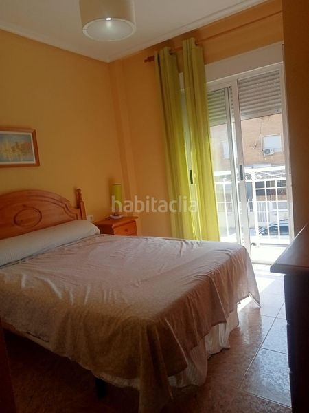 Foto d7c0f9e9-4bab-47c6-9696-26a75f009f5c. Casa amb aparcament a Playa Tamarit-Playa Lissa Santa Pola