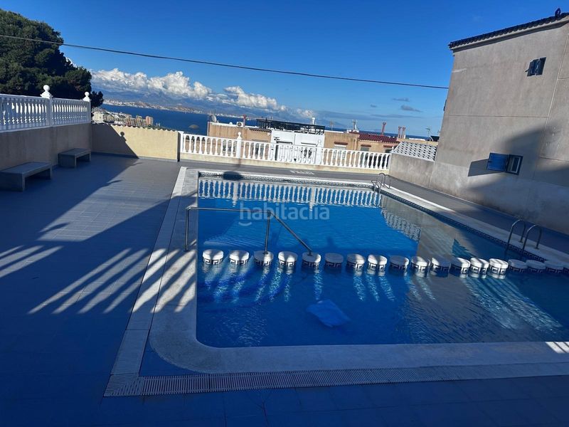 Foto eaea22b2-ef84-47fc-84d0-6156187f83c4. Casa adossada amb piscina a Casco Antiguo - Sta. Cruz - Ayuntamiento Alicante