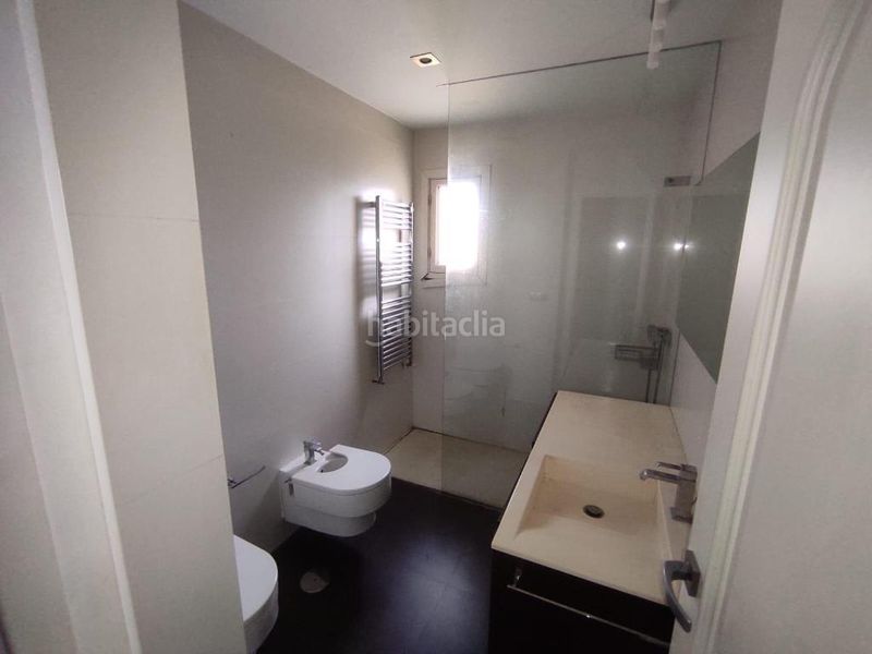 Foto 411b90d6-cd16-4234-b7d7-6e4793249d95. Casa amb aparcament piscina a Campello Pueblo Campello (el)