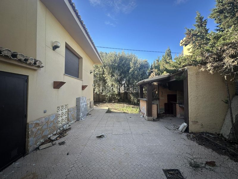 Foto 9e2b6cb9-a2c4-4f1f-a718-d52fc8686908. Casa amb aparcament piscina a Campello Pueblo Campello (el)