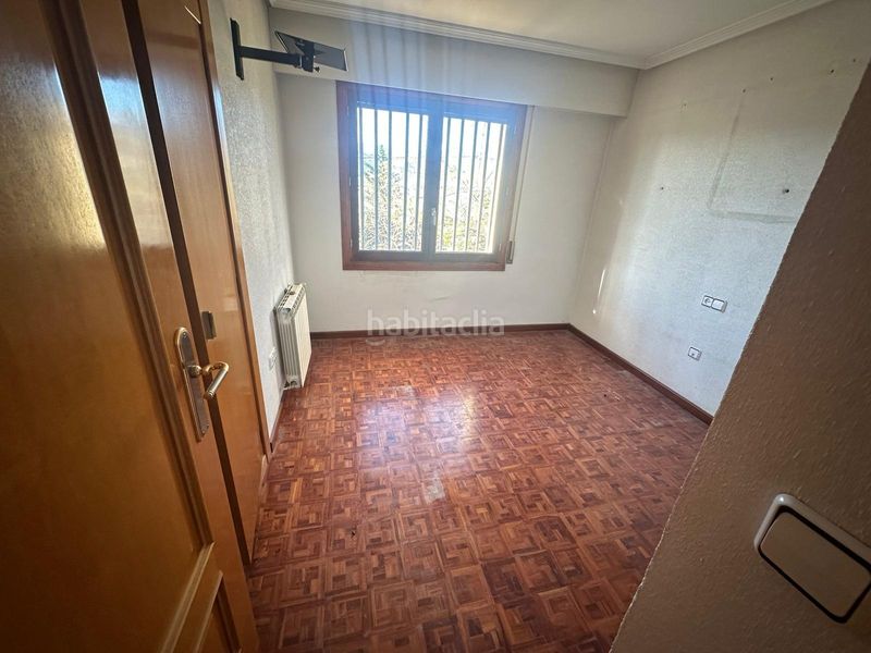 Foto ad29d487-f5a6-4139-8959-8c154d72a307. Xalet amb piscina a Campello Pueblo Campello (el)