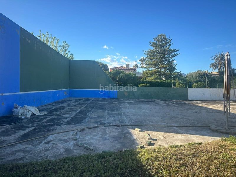 Foto d3ab619a-64e3-4b1a-9cab-12a698190805. Xalet amb piscina a Campello Pueblo Campello (el)