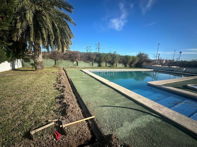 Foto fe92c6ee-1edc-460f-aa60-5f1ef7ea2ae9. Xalet amb piscina a Campello Pueblo Campello (el)