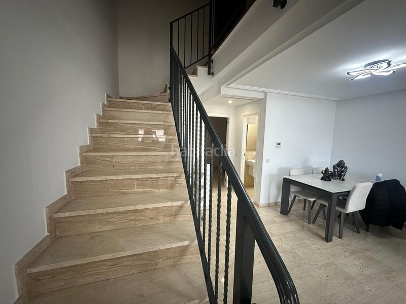 Foto 106192dc-cad5-46c9-ad0c-a203d952abea. Casa adossada amb aparcament a Monforte del Cid