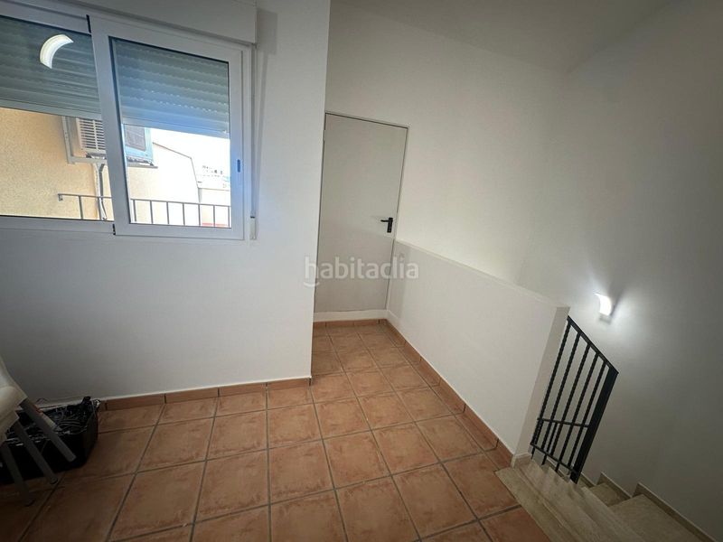 Foto bc6350ba-ca29-45eb-8503-a9a78521f406. Casa adossada amb aparcament a Monforte del Cid