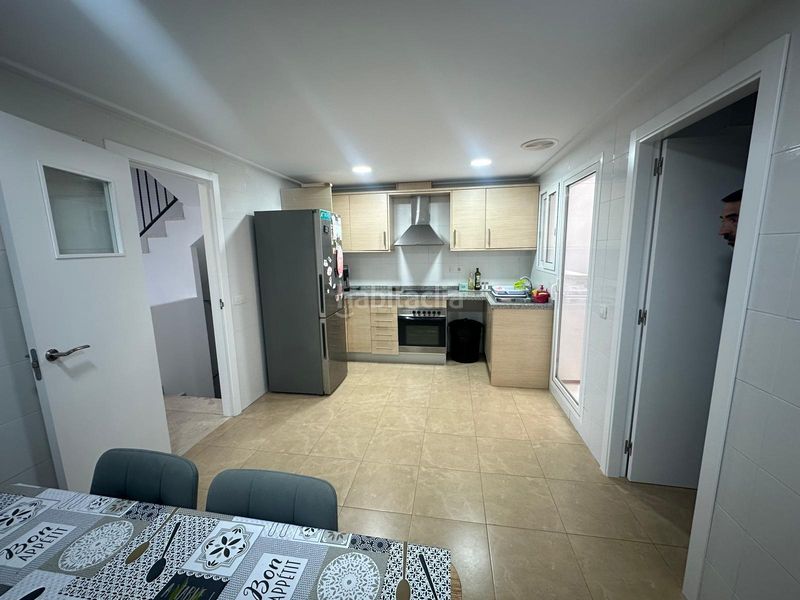 Foto e65ddeb1-9b47-4d20-a8e2-9afbb5af8947. Casa adossada amb aparcament a Monforte del Cid