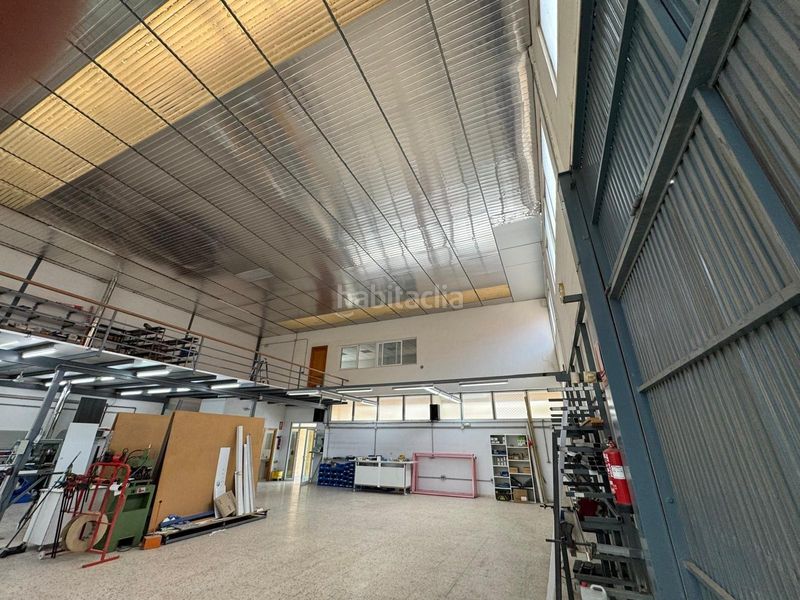 Foto 6d507156-352a-4aa1-9ea5-4fdd1a1ed3b7. Location bâtiment à usage industriel dans Campo Alto-Club de Campo Elda