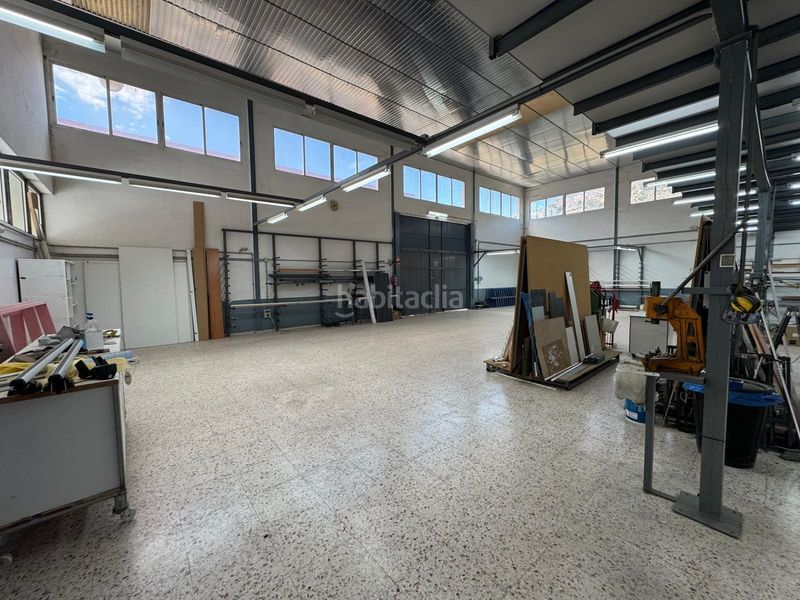 Foto a516d00d-e581-4642-a9a4-f77a10368d4c. Location bâtiment à usage industriel dans Campo Alto-Club de Campo Elda