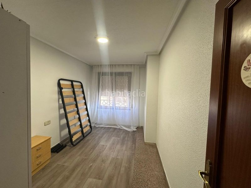 Foto 219e8273-a878-43f7-b8cb-422e43b04488. Pis a Novelda