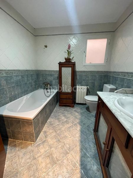 Foto 7aabf9c2-0334-4f28-9e65-c8e1541e0e8e. Pis a Novelda