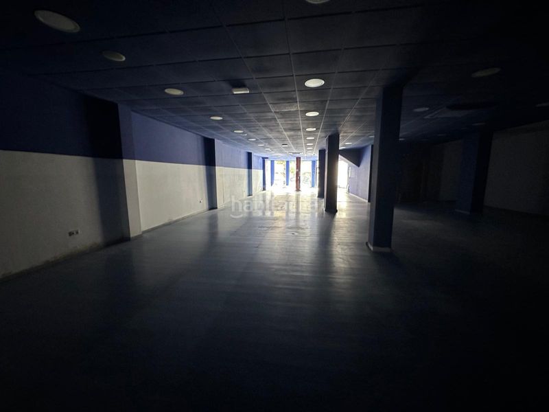 Foto 7d24e172-68b3-41ef-8b25-873e0302f6e4. Local comercial a Monòver