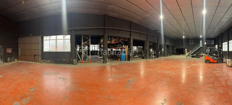 Foto acf85191-20df-4a0e-93b9-ddefba9a891b. Nau industrial a Monòver