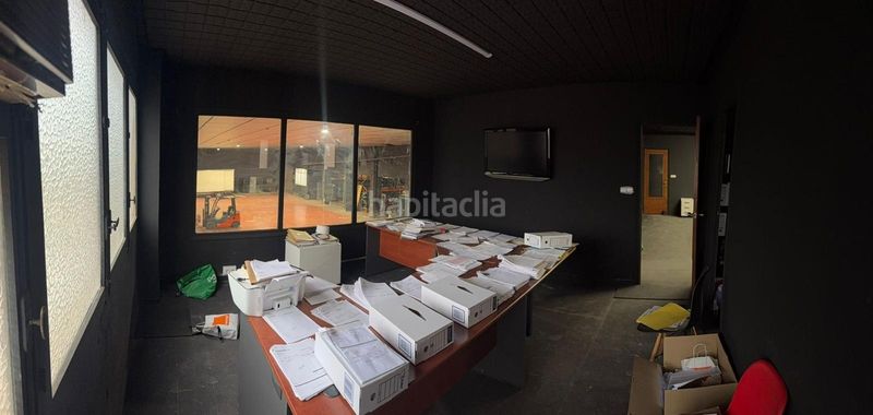 Foto e631ebac-0e52-4d47-8d8e-89a082f32fd1. Nau industrial a Monòver