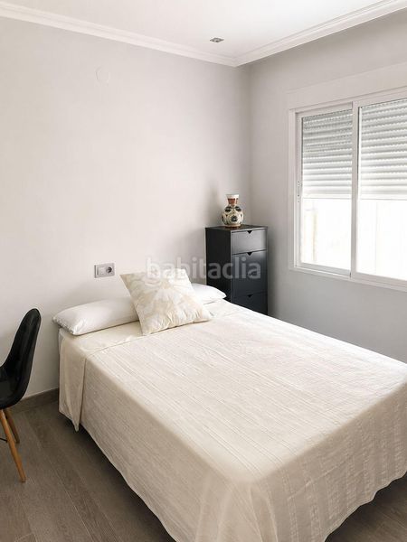 Foto b1cc7e97-6a64-441b-b9a7-bfabf0595bf8. Pis a Novelda