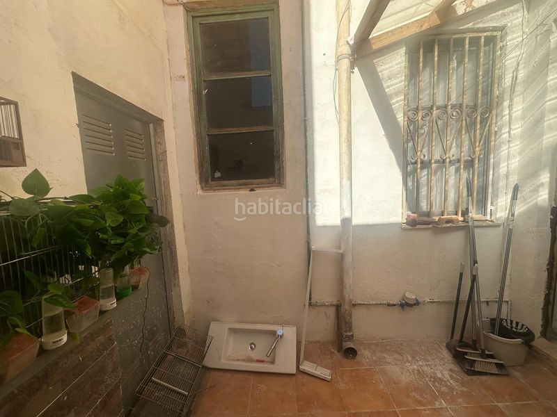 Foto d13bb059-7002-4601-819c-6662bd1203f0. Xalet amb aparcament a Novelda