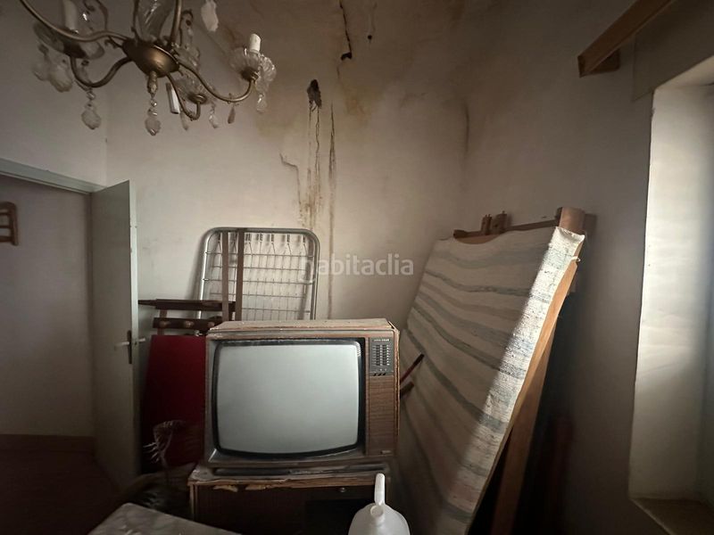Foto 1f41ced1-ace2-41a8-b23e-75ab13074c0a. Pis a Monforte del Cid