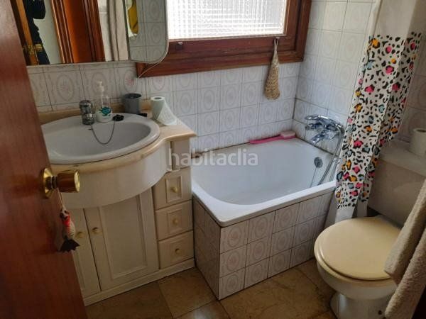 Foto be9d5803-0c9e-4e4c-8c93-cf28c5065405. Pis a Novelda