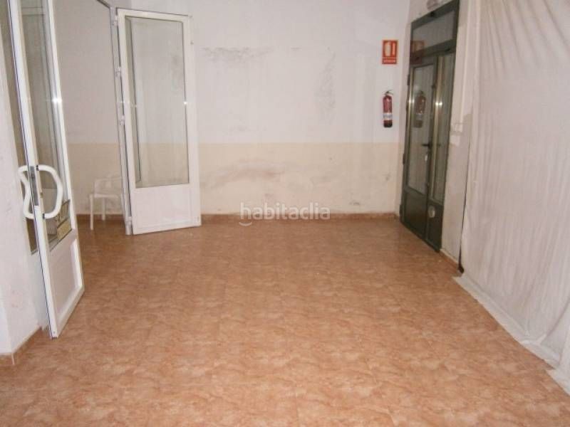 Foto 527dcc5e-6f9b-48e9-93c5-df6b15af920f. Local comercial a Monòver