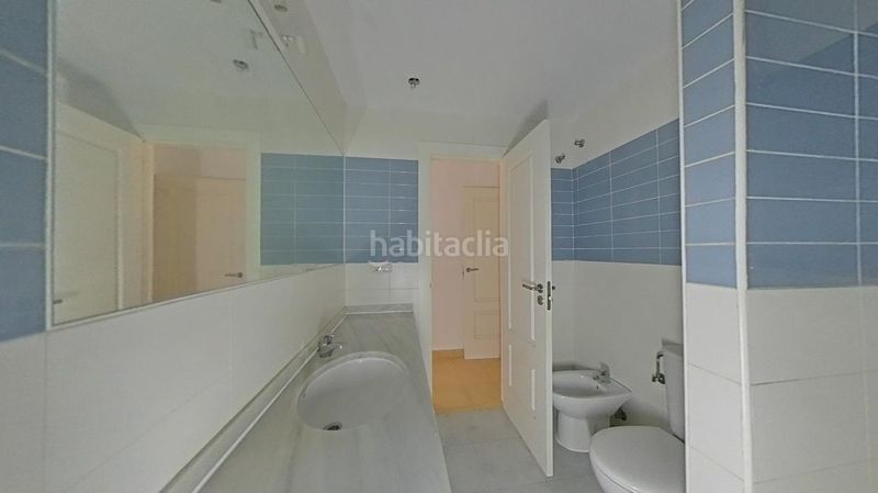 Foto c5f5e296-d170-46fa-bea9-abb4f17a5d38. Flat with parking pool in Via Parque Benidorm