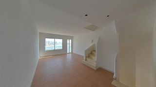 Casa en Playa Poniente. Planta baja en la cala de finestrat, benidorm espacio, comodidad