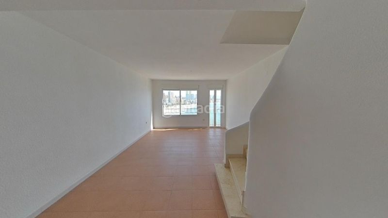 Foto 15a1a279-52d4-4e69-9a03-a4dca5e65775. Casa a Playa Poniente Benidorm