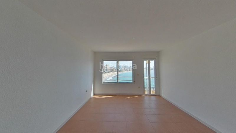 Foto ede4390f-d1ef-4fb4-b5b2-6f65b47a35ad. Casa a Playa Poniente Benidorm