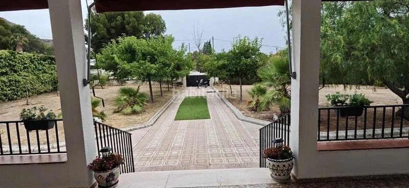 Foto ac9600fa-9806-483f-aa63-e244451a9c12. Chalet dans Campo Alto-Club de Campo Elda
