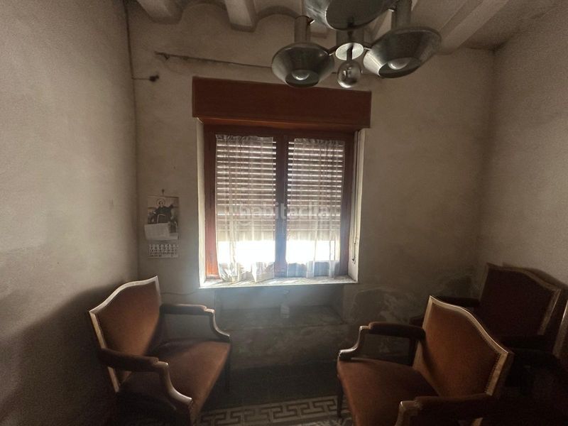 Foto cf5c58d6-8084-4c42-b80e-44aa59d31d45. Casa amb aparcament a Monforte del Cid