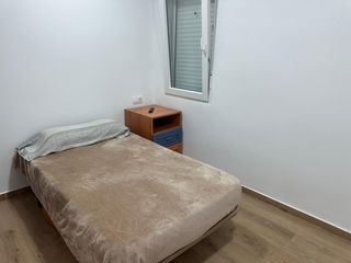 Location Appartement à Fraternidad. Alquiler de habitaciones, piso recientemente reformado