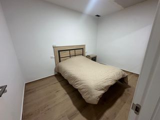 Location Appartement à Fraternidad. Alquiler de habitaciones, piso recientemente reformado