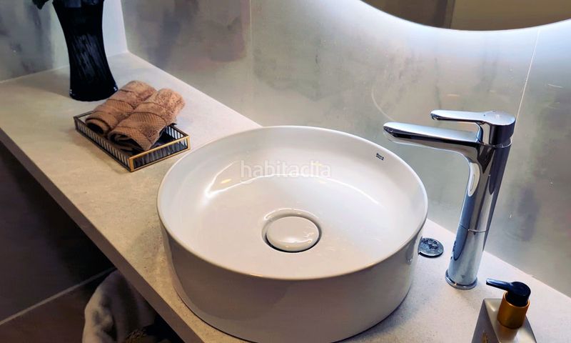 Foto 38003cc5-d7fe-4fe8-b263-323f23cc3c5e. Pis 163m<sup>2</sup> amb calefacció aparcament piscina a Juan Carlos I Murcia