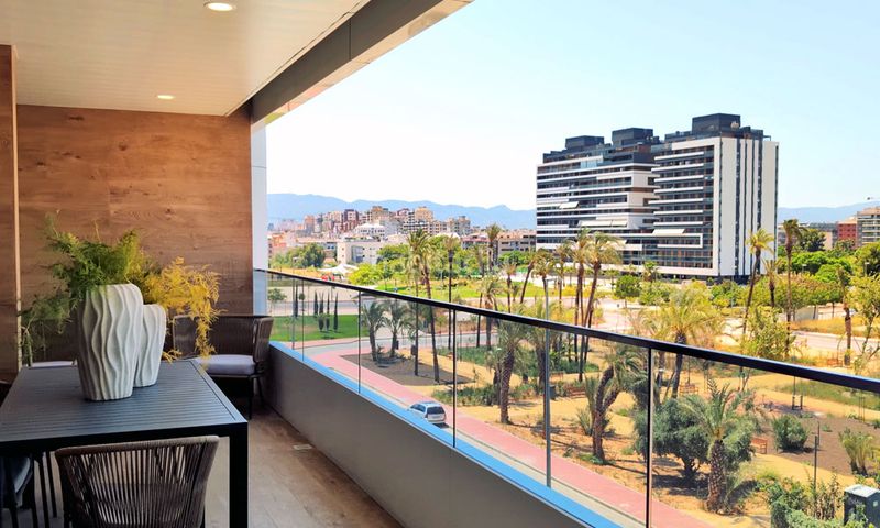 Foto 0d09db6a-df2c-4baa-9bc4-a34ec8711d9c. Pis 147m<sup>2</sup> amb calefacció aparcament piscina a Juan Carlos I Murcia